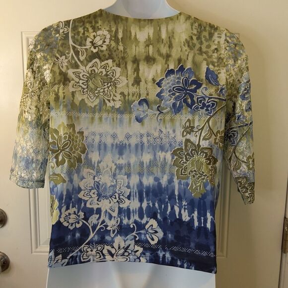 Alfred Dunner printed 3/4 lace sleeve studded blouse - Picture 12 of 14